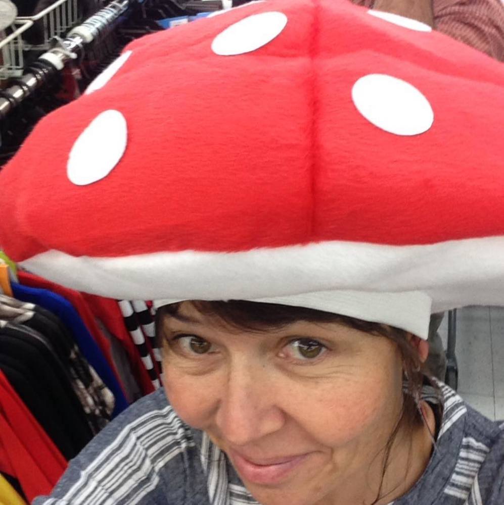 Meet your Posher, Nicole